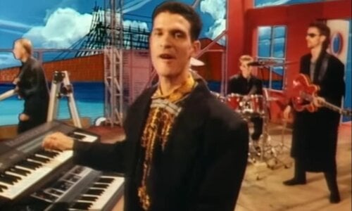 Mike Lindup (Level 42)